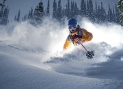 库里重要时刻领先优势明显，热火带队取胜！气势如虹延续